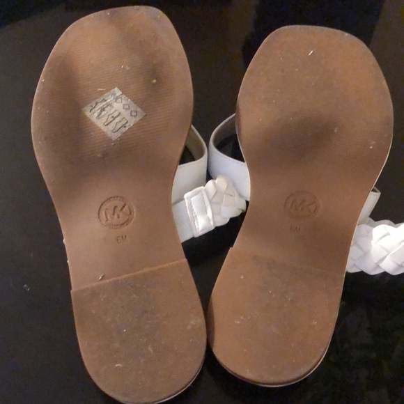 Sandals - Picture 4 of 6